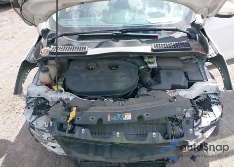 2017 Ford Escape Titanium из США, поврежденный, VIN 1FMCU0J96HUC43374